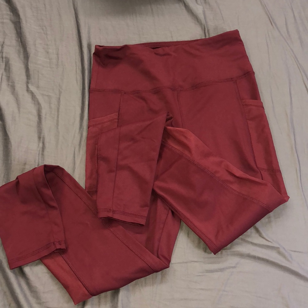 F21 maroon leggings